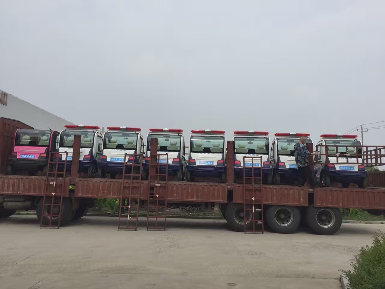 ⏸߃���늄�(d��ng)Ѳ߉܇��(zh��)�ڱ����|�ǅ^(q��)